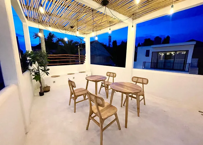 Dakings Greece House